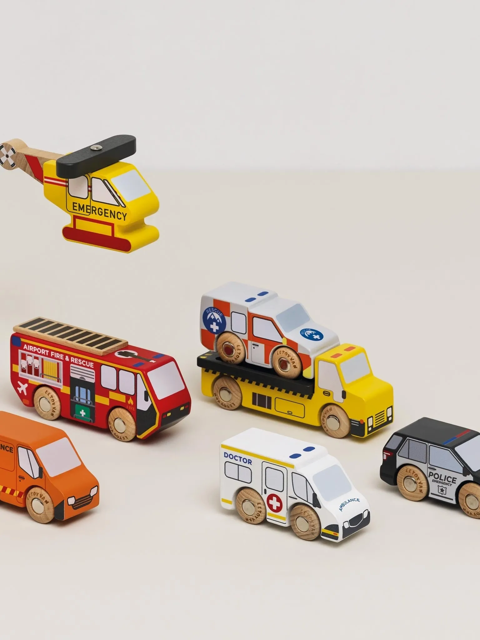 Emergency Helicopter & Rescue Cars