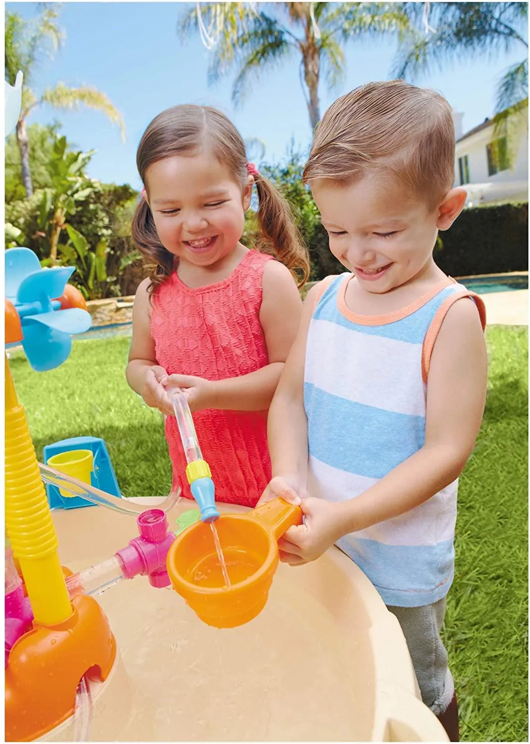 LITTLE TIKES FOUNTAIN FACTORY WATER TABLE