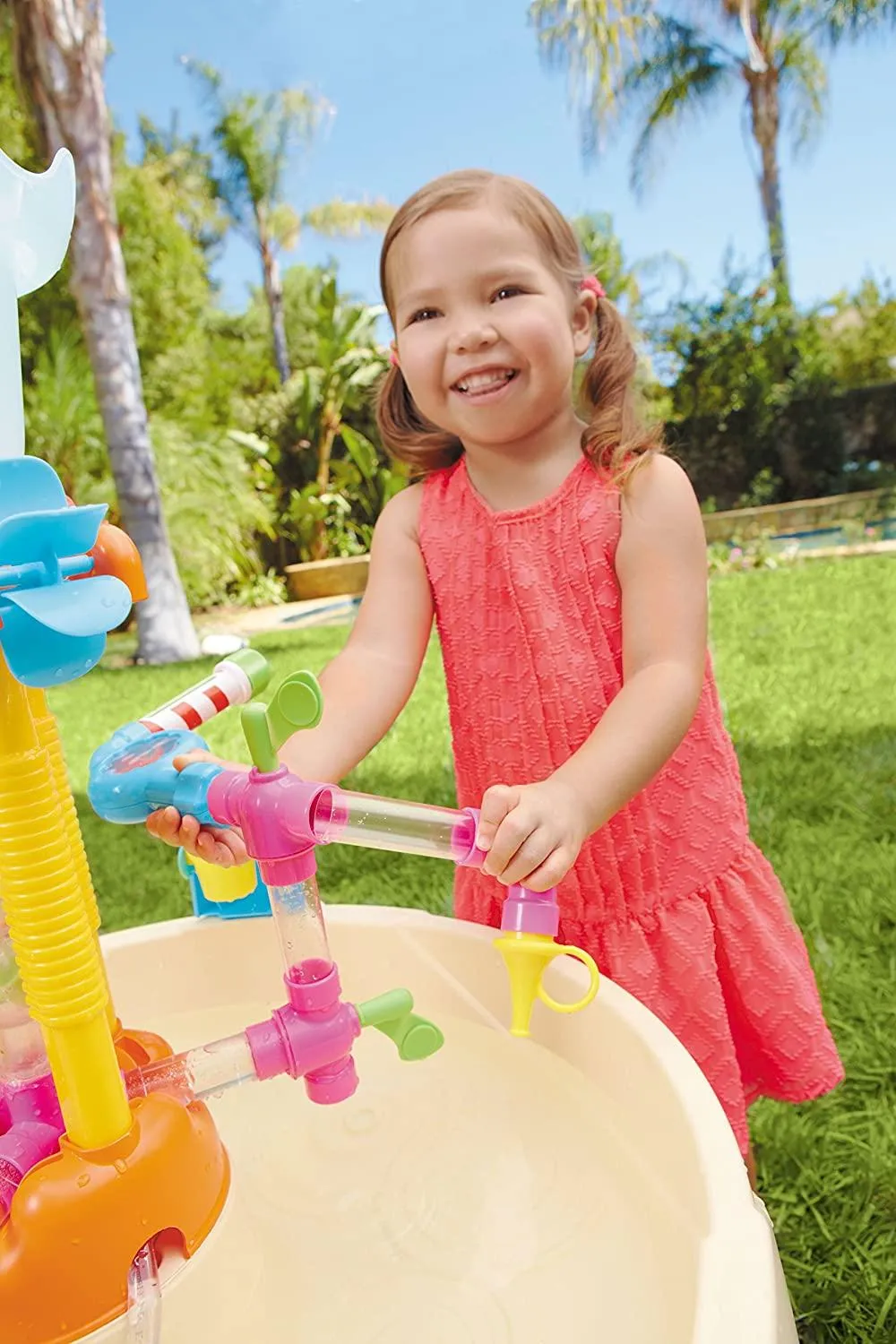 LITTLE TIKES FOUNTAIN FACTORY WATER TABLE